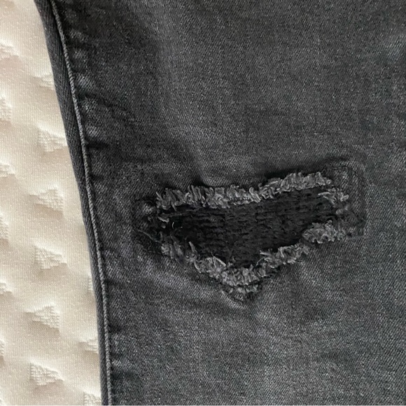 Forever 21 Men Skinny distressed Jeans Black - Picture 5 of 7